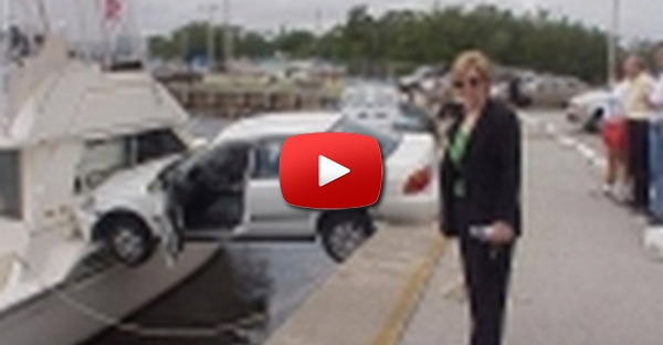 Carro no Barco